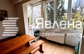 Тристаен апартамент във Варна, Трошево
