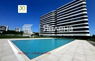 Панорамен 4-стаен апартамент в Трошево с гледка към Варненското езеро