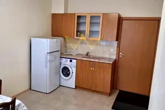 Двустаен апартамент с тераса в Трошево, Варна