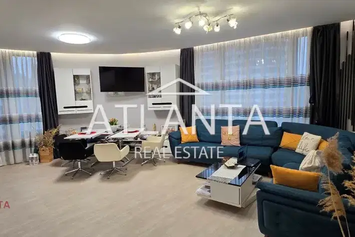 3-bedroom apartment in Varna, Troshevo