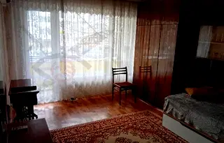 Тристаен апартамент в Трошево, Варна с тераса