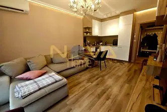 Двустаен апартамент с тераса във Виница, Варна