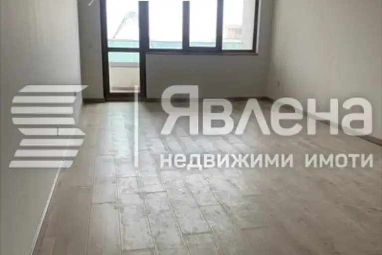 Двустаен апартамент във Варна, Виница