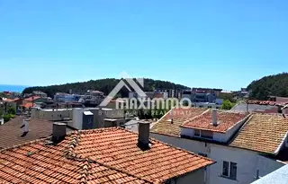 Слънчев 2-стаен апартамент с морска панорама във Виница