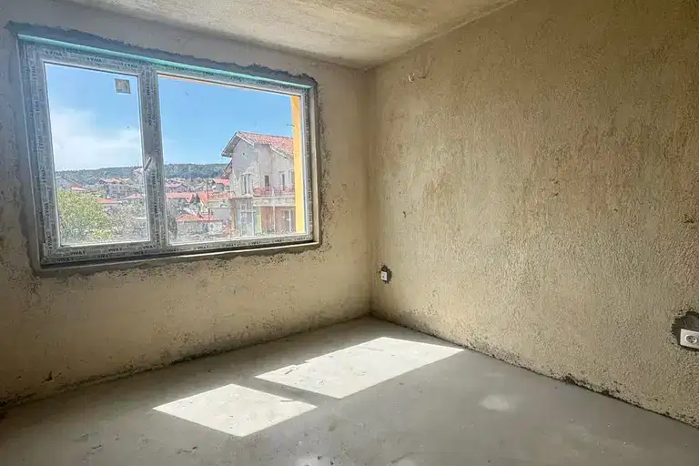 3-bedroom apartment in Varna, Vinica