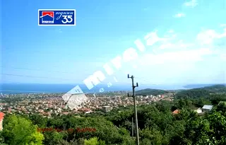 Тристаен апартамент с морска панорама във Виница, Варна