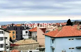 Тристаен апартамент с морска панорама във Виница, Варна