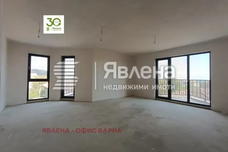 3-bedroom apartment in Varna, Vinica