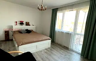 Тристаен апартамент във Варна, Виница