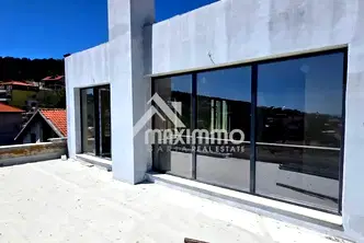 Мезонет с 3 спални и морска панорама във Виница, Варна