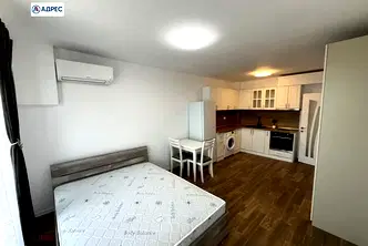 Едностаен апартамент с тераса и морска панорама във Варна, Виница