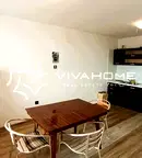 Просторен 4-стаен апартамент във Виница с гараж и двор