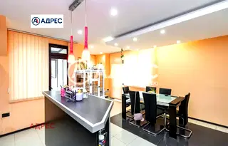 Тристаен апартамент във Варна, ВИНС-Червен площад