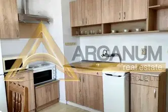 Двустаен апартамент с морска гледка във Варна, ВИНС-Червен площад
