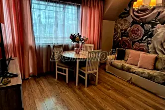 Двустаен апартамент с гараж във Варна, ВИНС-Червен площад