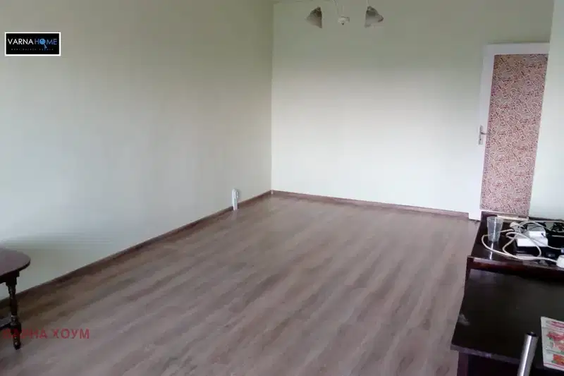 2-room apartment in Vladislav Varnenchik with terrace