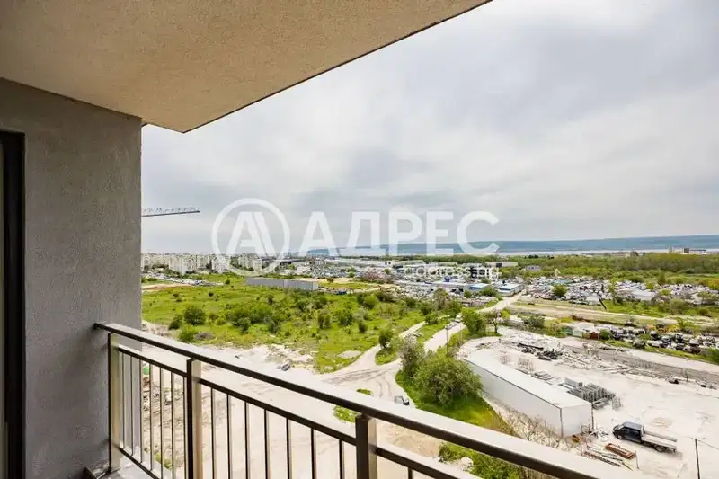 3-bedroom apartment in Varna, Vladislav Varnenchik 1