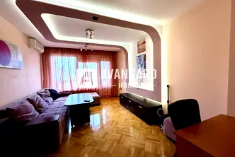 Четиристаен апартамент с две тераси във Владислав Варненчик, Варна