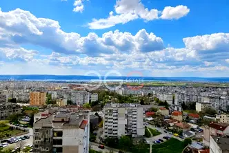 4-стаен апартамент във Варна, Владислав Варненчик с асансьор