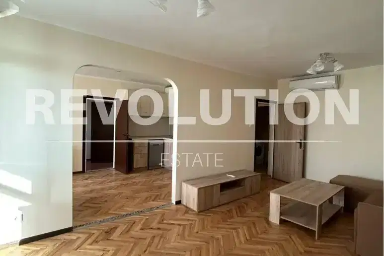 4-bedroom apartment in Varna, Vladislav Varnenchik 1