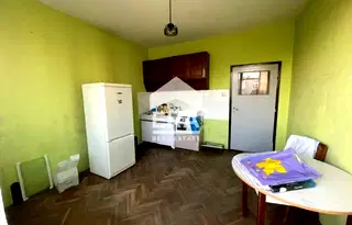 2-стаен апартамент в кв. Владислав Варненчик с тераса