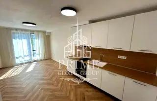 Тристаен апартамент с тераса в кв. Възраждане 1, Варна