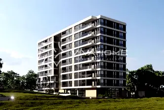 Тристаен апартамент в Възраждане 1 с тераса, Варна