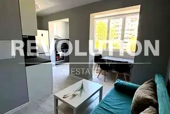 Двустаен апартамент в Възраждане 1, Варна, 3-ти етаж