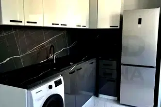 Двустаен апартамент с тераса във Възраждане 1, Варна