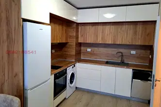 Двустаен апартамент с паркомясто в жк. Възраждане 1, Варна