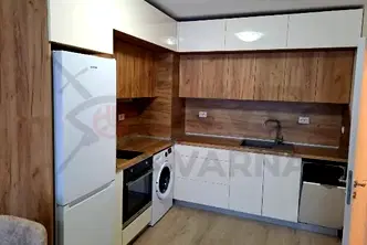 Двустаен апартамент с тераса във Възраждане 1, Варна