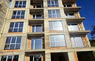 Двустаен апартамент с тераса в кв. Възраждане 2, Варна