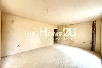 2-стаен апартамент в Възраждане 3 с балкон и килер