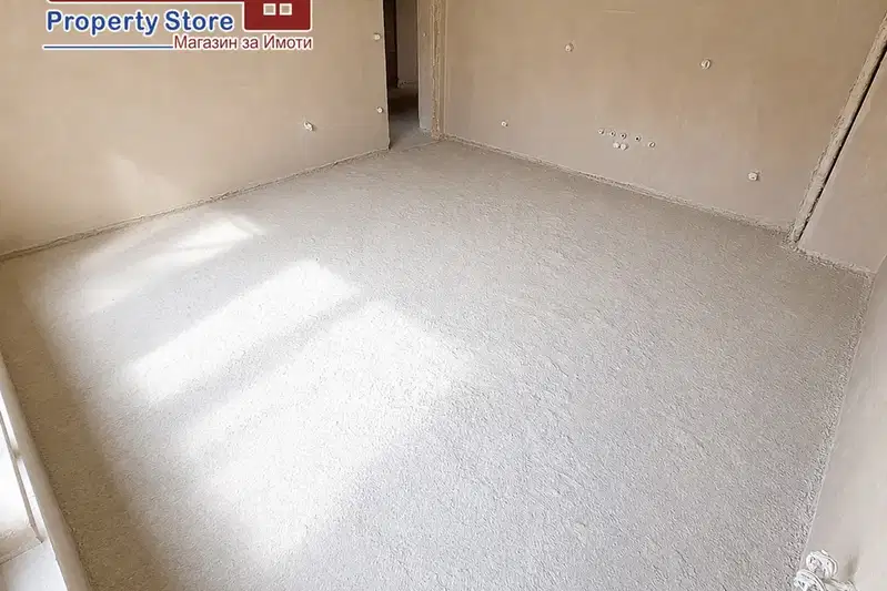 Two-room apartment in Vazrazhdane 3, Varna with parking space