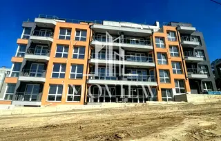 Тристаен апартамент с тераса във Възраждане 3, Варна