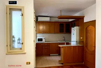 Тристаен апартамент с две тераси в Зимно кино Тракия, Варна