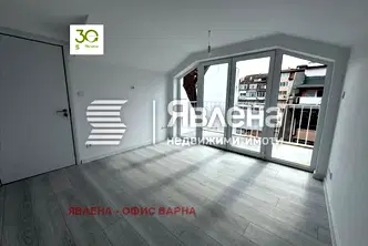 Многостаен апартамент във Варна, Зимно кино Тракия