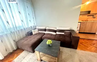 Двустаен апартамент в Зимно кино Тракия, Варна с тераса