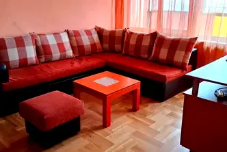 Четиристаен апартамент с две тераси в Зимно кино Тракия, Варна
