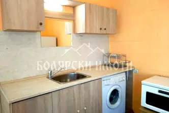 Тристаен апартамент във Велико Търново, Акация