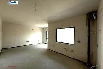 Тристаен апартамент във Велико Търново, Бузлуджа