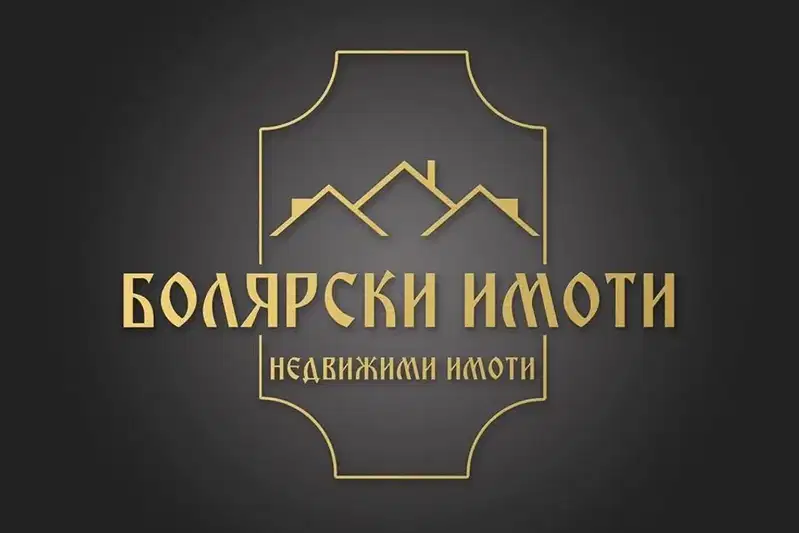 Тристаен апартамент във Велико Търново, Център