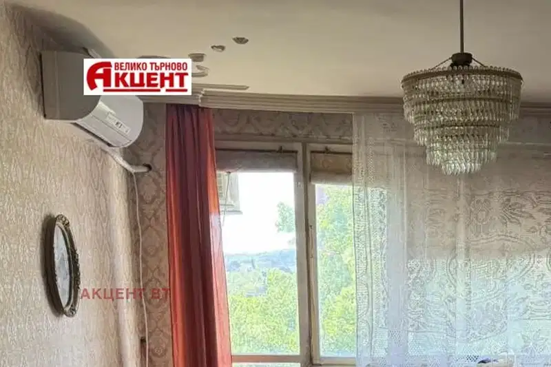 3-bedroom apartment in Veliko Tyrnovo, Centyr