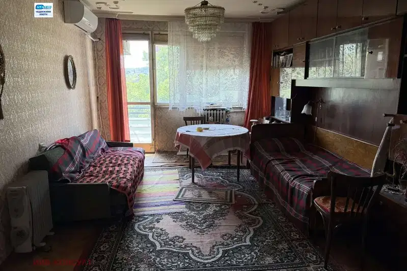 3-bedroom apartment in Veliko Tyrnovo, Centyr