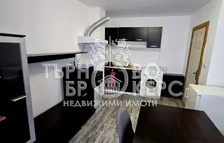Двустаен апартамент във Велико Търново, Център