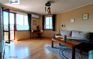 Тристаен апартамент във Велико Търново, Стара част