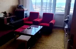 Тристаен апартамент във Велико Търново, Център