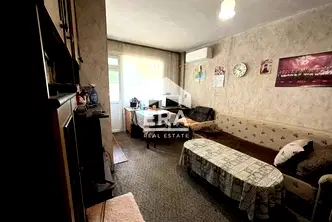 Тристаен апартамент във Велико Търново, Зона Б