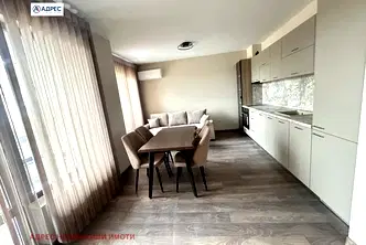 Двустаен апартамент във Велико Търново, Зона Б