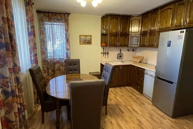 3-bedroom apartment in Pazardjik, Velin